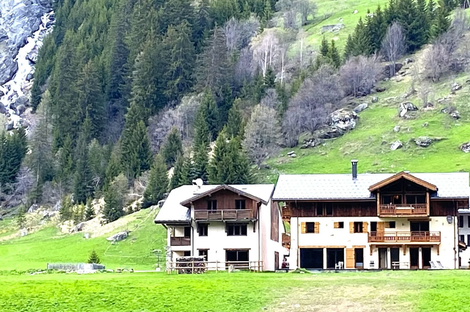 Chalet-Champagny-en-Vanoise-REF4567654