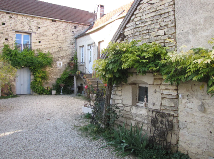 Maison-Ancy-le-Franc-REF0982314