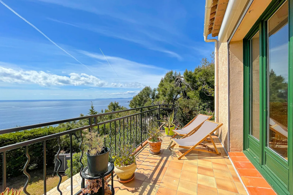 Villa-Saint-Raphael-REF6763456