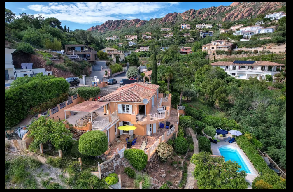 Villa-Saint-Raphael-REF7218923